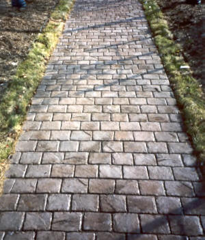Stamped Concrete Walkway - 6" Slate Running Bond